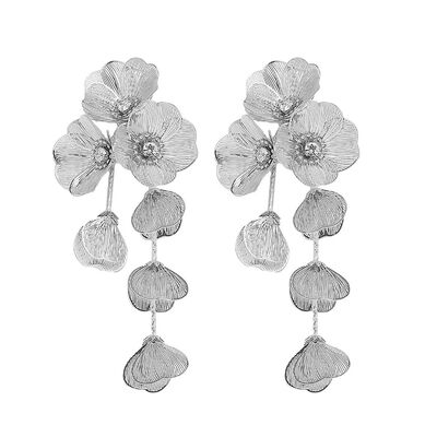 Plated Sophisticated Unisex Stud Earrings with Vintage Style and Polished Golden Finish