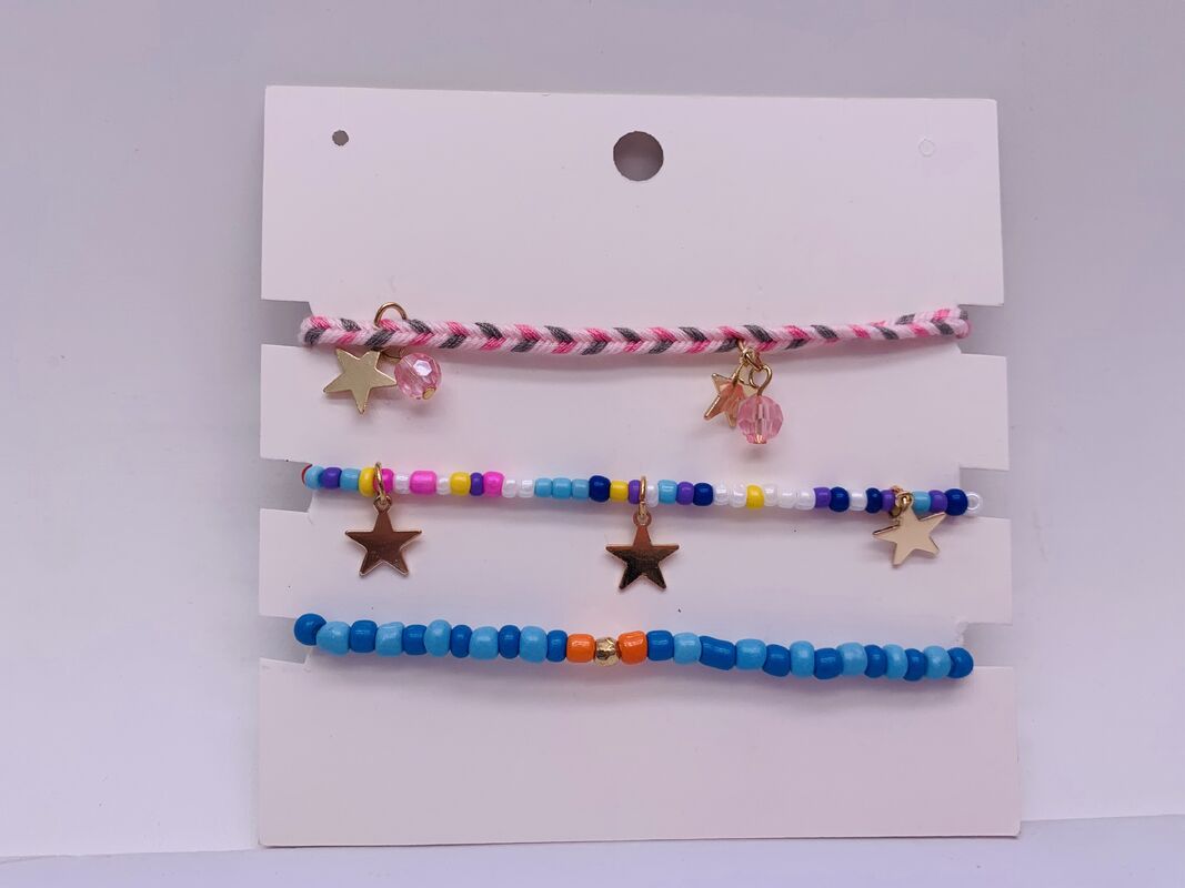 Multiple Beaded Ladies Fashion Bracelets Multicolor Lightweight