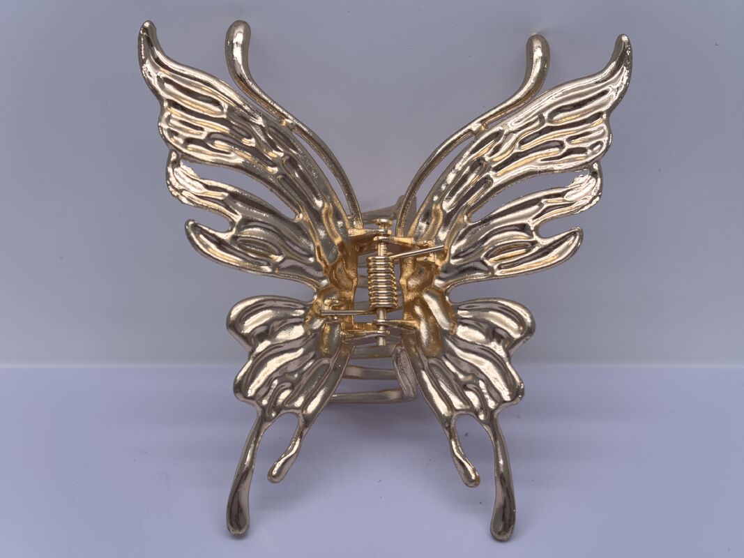 Lightweight Metal Hair Clips For Daily And Occasional Use